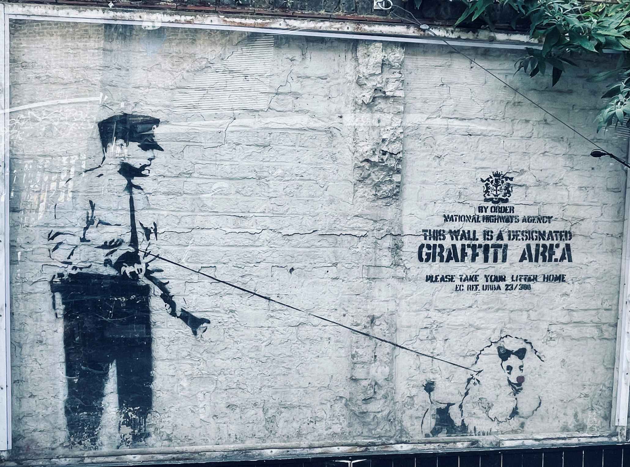 Famous England Landmarks: Street Art